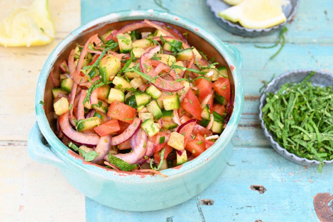 KACHUMBER SALAD
